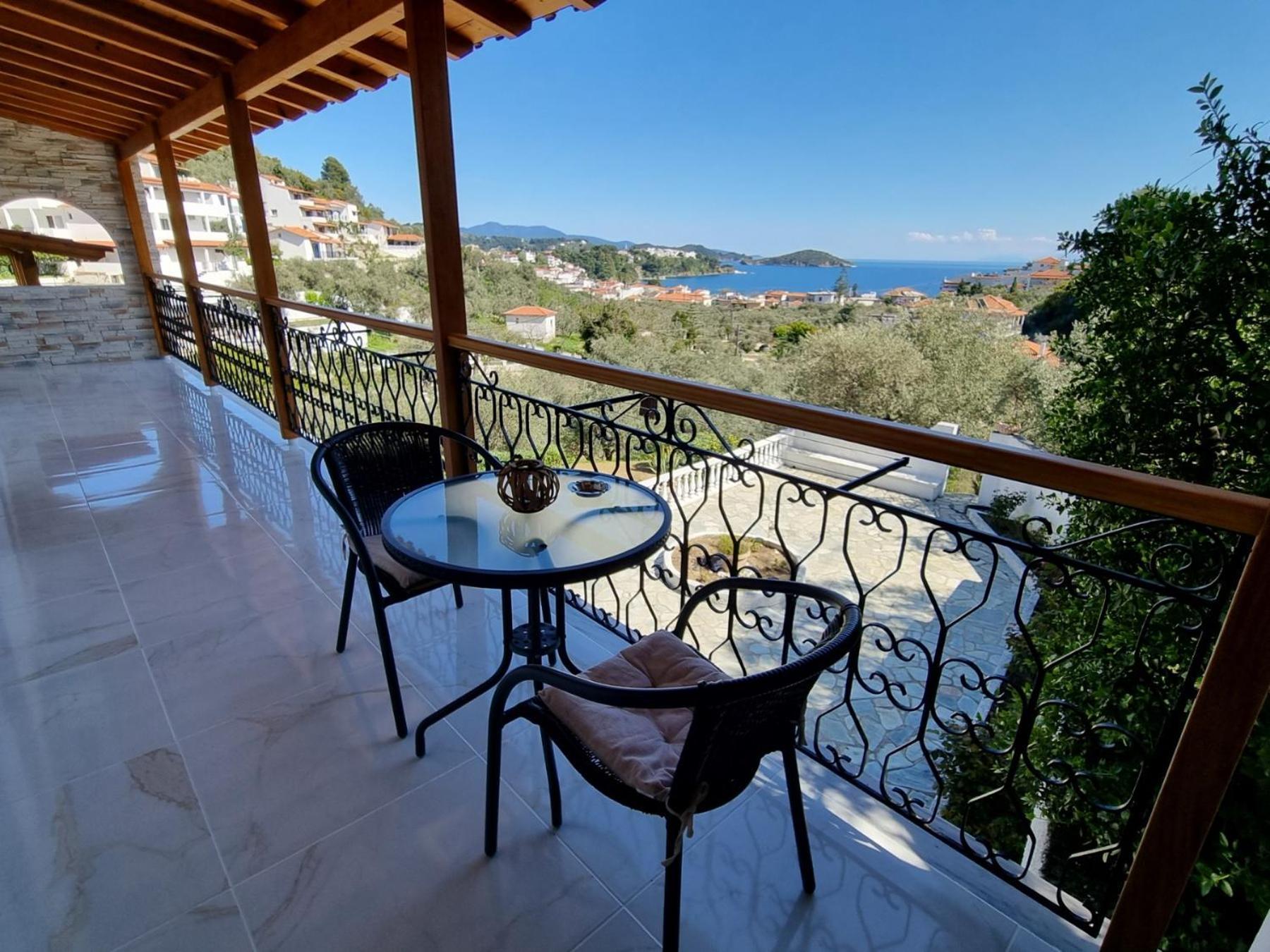 Olive Grove View Apartment Skiathos Town Ngoại thất bức ảnh