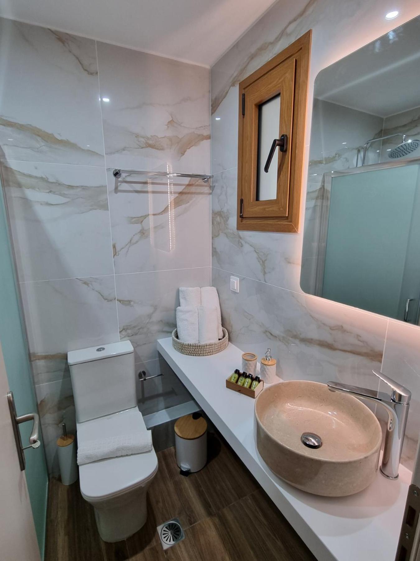 Olive Grove View Apartment Skiathos Town Ngoại thất bức ảnh