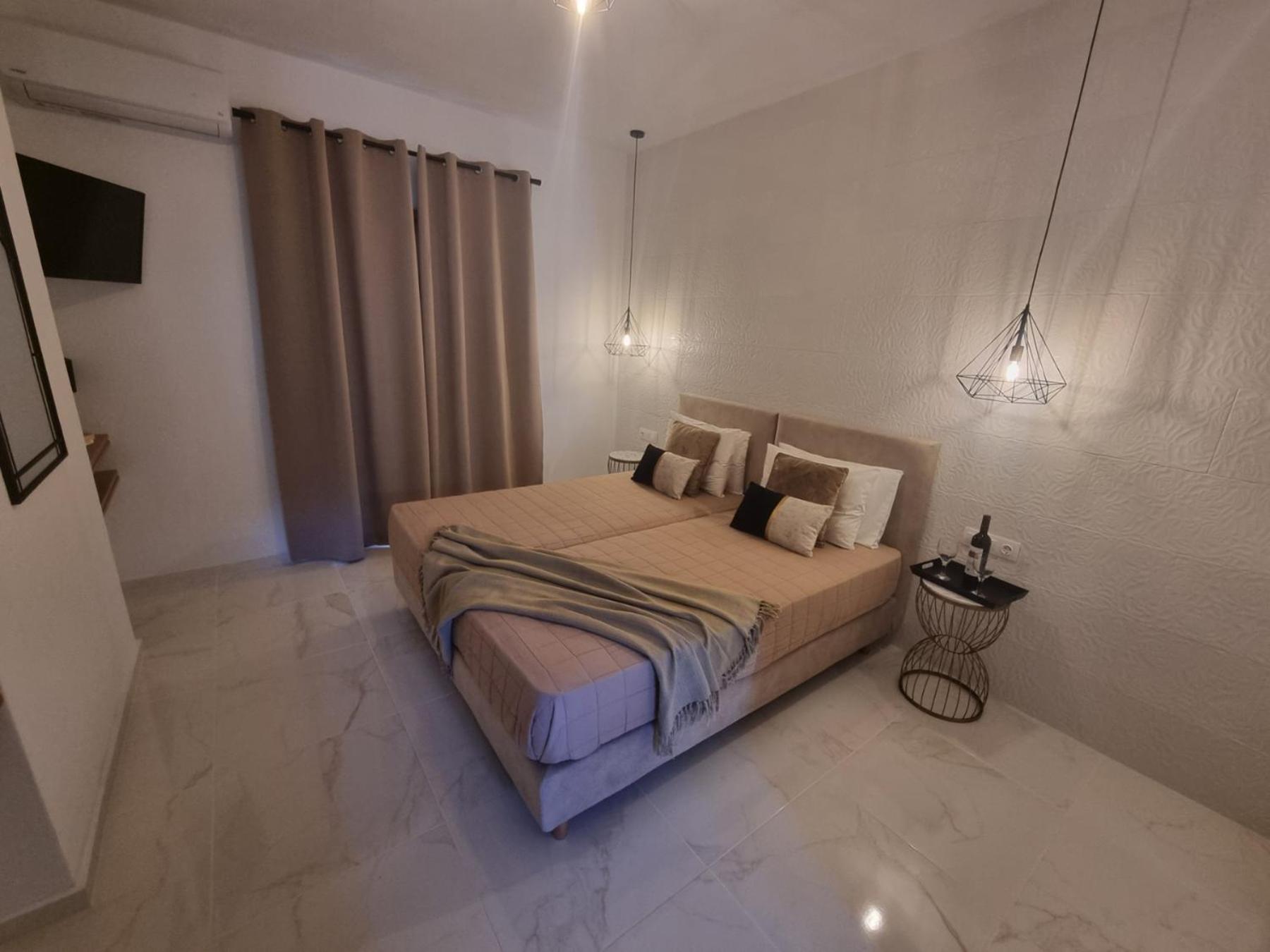 Olive Grove View Apartment Skiathos Town Ngoại thất bức ảnh
